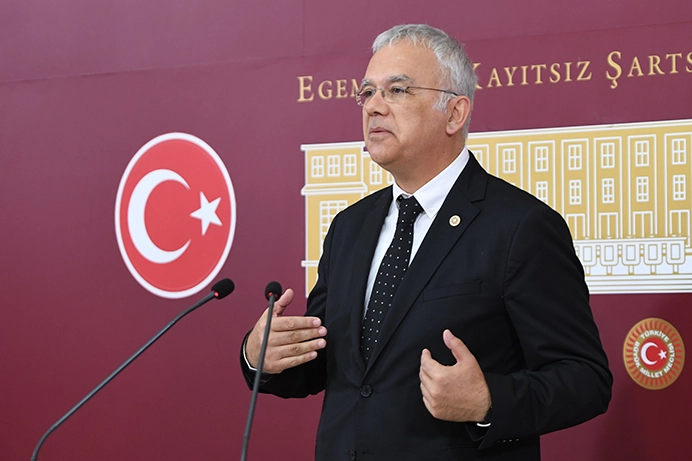 CHP’li Pala: Hastalar randevu bulmakta güçlük çekiyor 1 CHP’li Pala: Hastalar randevu bulmakta güçlük çekiyor