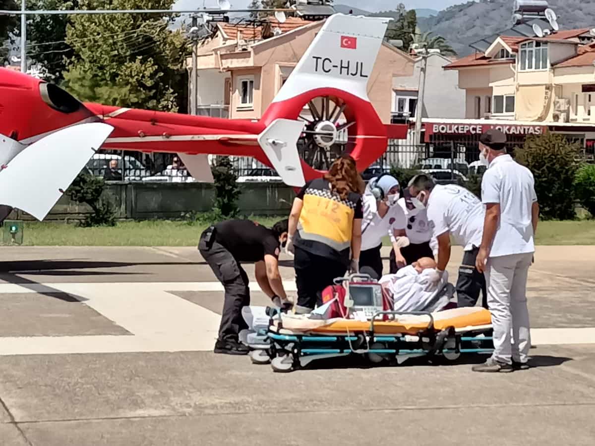 20210608 ambulans helikopterle nakledildi 174981 353122b07fe91c8a1532