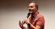 altin portakalda sira disi belgesellerin gunu