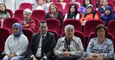 bayraklida meme kanseri farkindalik semineri