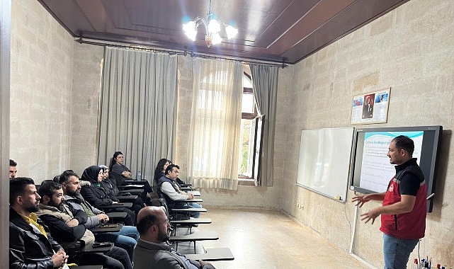 Ev Ve Süs Hayvanı Satıcılarına Yönelik Sertifikalı Eğitim Programı Düzenlendi 1 ev ve sus hayvani saticilarina yonelik sertifikali egitim programi duzenlendi