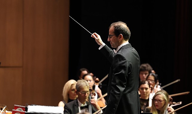 İstanbul Devlet Senfoni Orkestrası DenizBank Konserleri’nde Cumhuriyet Coşkusu Yaşandı 1 istanbul devlet senfoni orkestrasi denizbank konserlerinde cumhuriyet coskusu yasandi