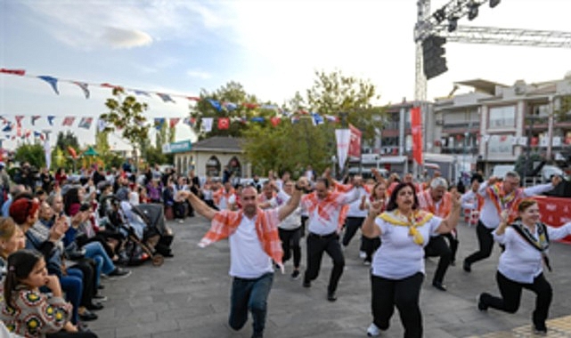 İzmir, Cumhuriyet coşkusuna hazır 1 izmir cumhuriyet coskusuna hazir