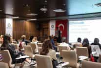 kadin isi girisim kadinlarin girisim yolculuguna guclu bir destek sunmaya devam ediyor