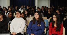 kargemde kiz ogrencilere kadin sagligi egitimi