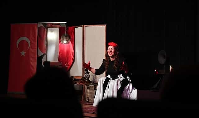 osmangazide cumhuriyetin isigi bu kez sahneye yansidi