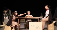 sehir tiyatrolari yaftali tabut oyunuyle 7 uluslararasi maltepe tiyatro festivalinde
