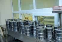 sicak yemek hizmeti suruyor