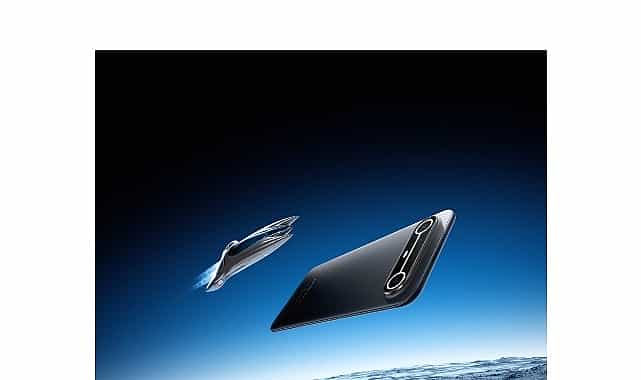 tecnodan muhendislik basarisi incelik yarisinda 5160mah bataryayi 5 95mm incelikteki telefona sigdirdilar