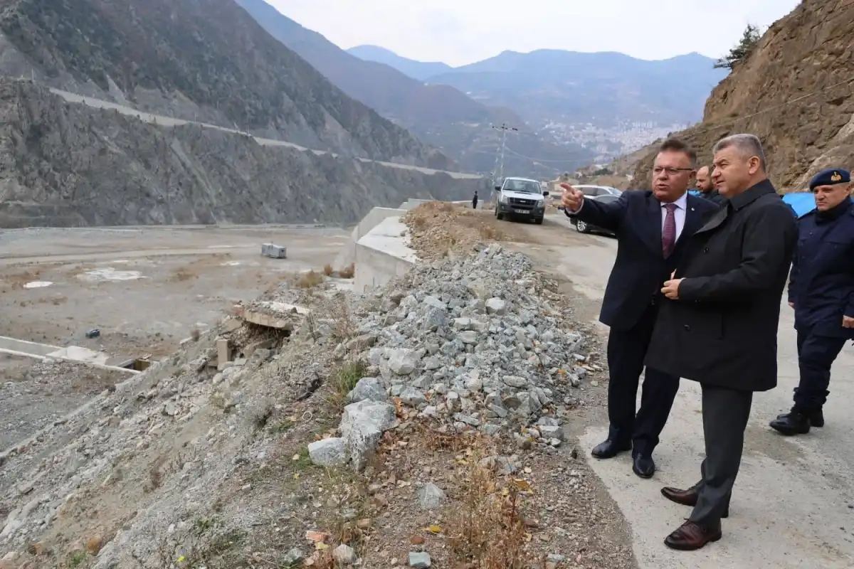 Artvin’de Livane Küçük Sanayi Sitesi Projesi Yerinde İncelendi