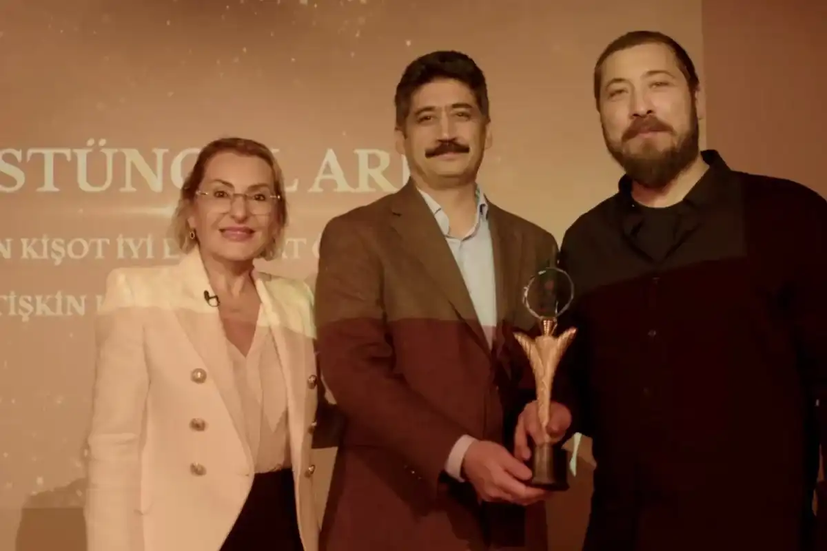 2.Don Kişot İyi Edebiyat Ödülleri Minoa Pera’da Sahiplerini Buldu 1 2.Don Kişot İyi Edebiyat Ödülleri Minoa Pera’da Sahiplerini Buldu