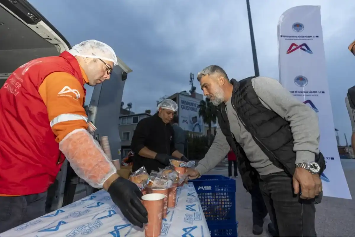 Mersin’de “1 Ekmek 1 Çorba” Sezonu Yeniden Açıldı