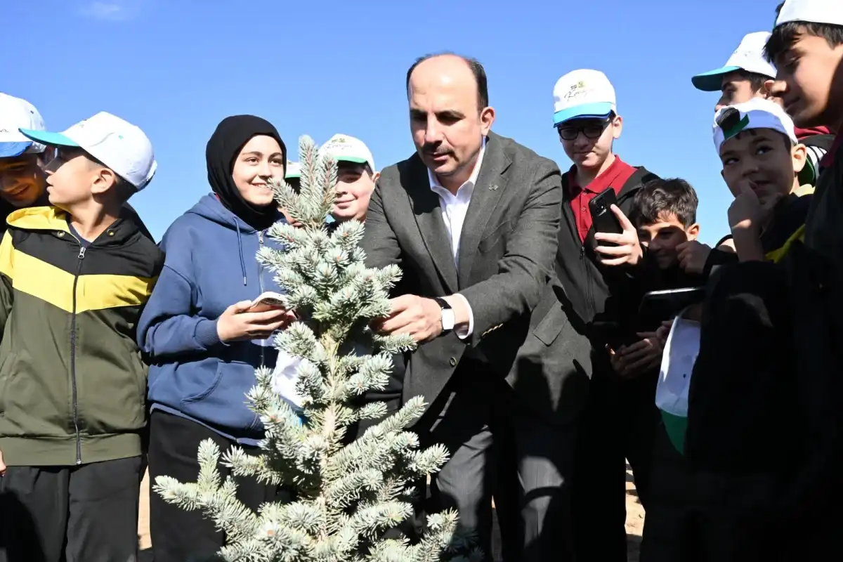 Başkan Altay, Öğrencilerle Birlikte Geleceğe Nefes Oldu
