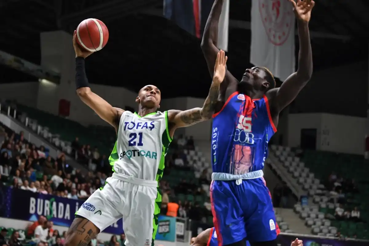 Bursa Derbisi Başlıyor: TOFAŞ, Bursaspor ile Karşılaşıyor 1 Bursa Derbisi Başlıyor: TOFAŞ, Bursaspor ile Karşılaşıyor