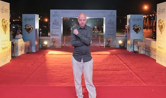 altin portakal galalarinda bugun gurcistandan masalsi bir oyku ve deprem yaralarini oyunla saran cocuklar vardi