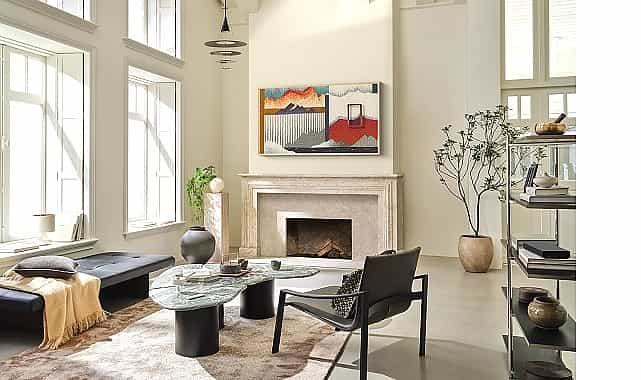 dunyaca unlu pop grubu btsnin lideri rm samsung art tvler icin kamera karsisina gecti