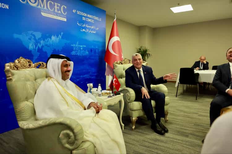 Bakan Bolat, İSEDAK Toplantısında Yoğun Görüşmelerde Bulundu