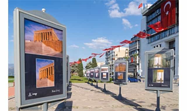 gazeteci korcan kararin anitkabir sergisi izmirde acildi