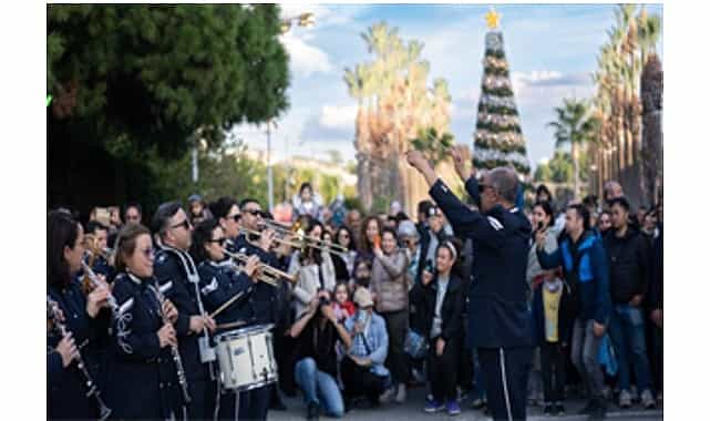 izmir yeni yili rengarenk bir festivalle karsiliyor