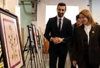 kagitta acan cicekler sanatseverleri bekliyor