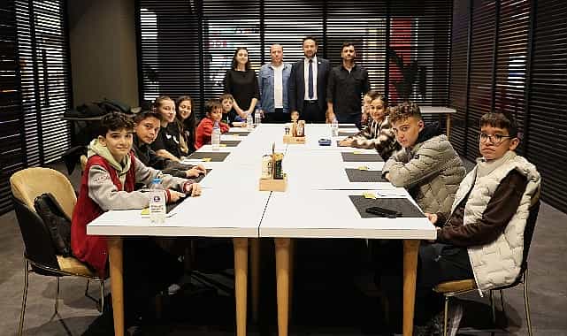 osmangazi belediyesi basarili dijiders ogrencilerini odullendirdi