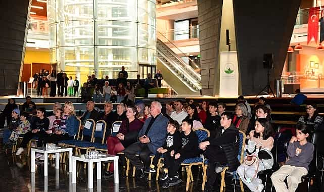 Osmangazi’de Atatürk Sevgisi Perdeye Yansıdı 1 osmangazide ataturk sevgisi perdeye yansidi