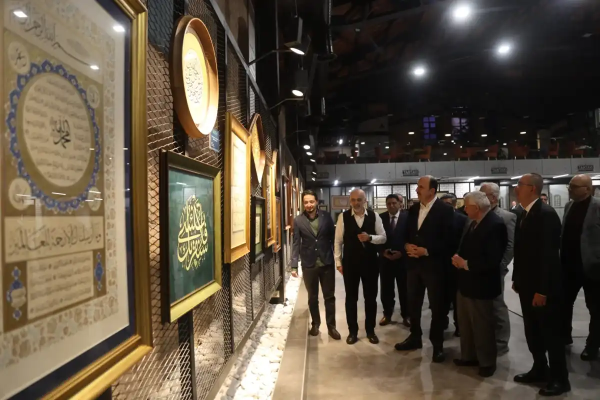 Konya’da Şeb-i Arus Sergileri Büyük İlgi Görüyor