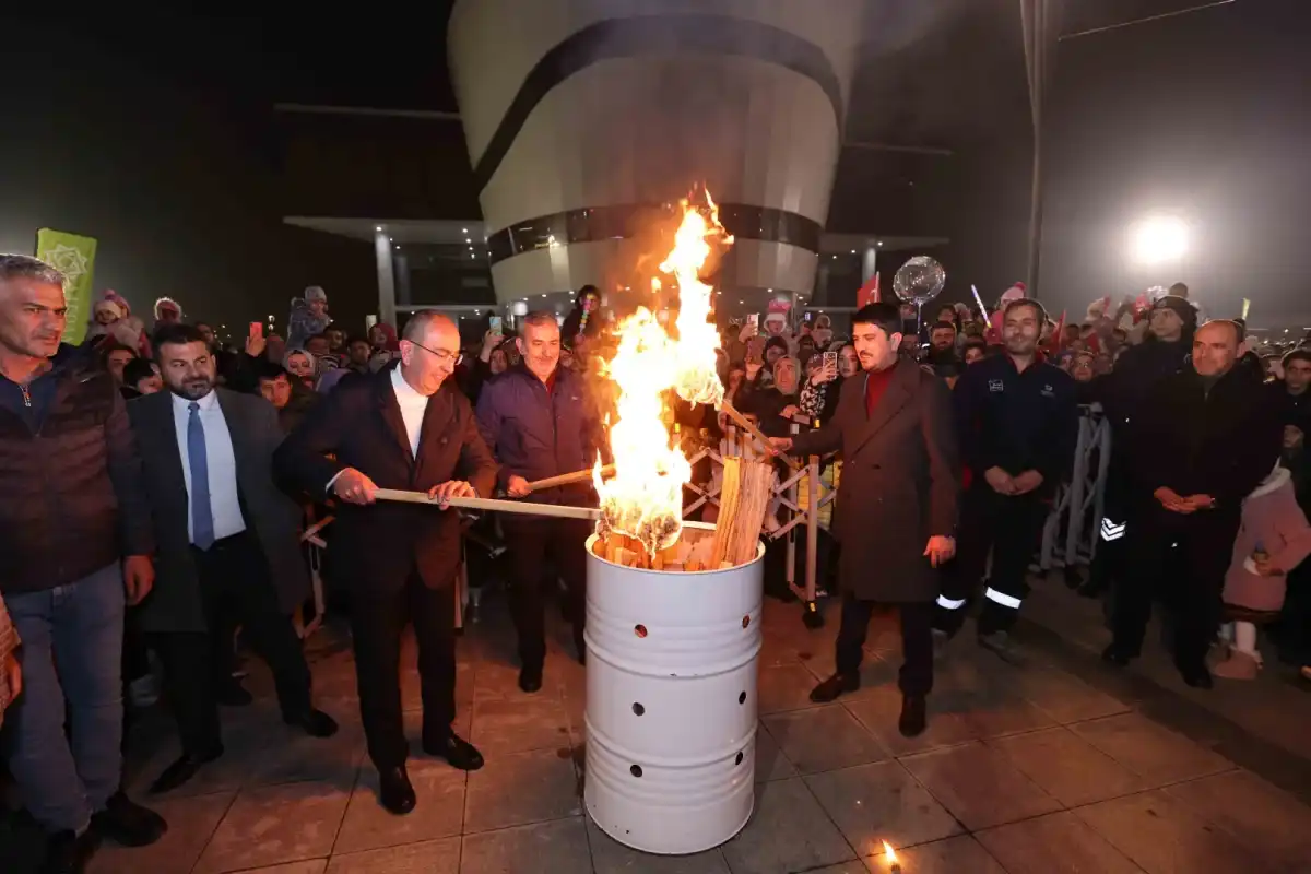 Konya Meram’da Renkli Fener Alayı Coşkusu 1 Konya Meram’da Renkli Fener Alayı Coşkusu