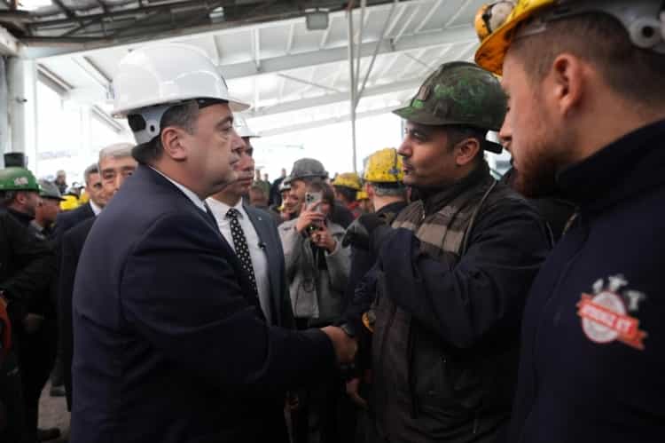 Başkan Dutlulu’dan Madenciler Günü’nde Soma’ya Anlamlı Ziyaret