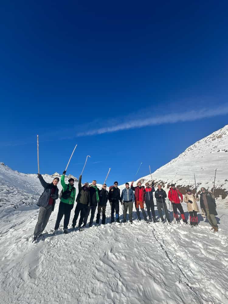 Batman'da Harrut Yaylası’na Karlı Yolda 4 Saatlik Tırmanış