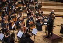 izmir oda orkestrasi unutulmayacak konserlere imza atmaya devam ediyor