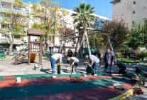 karsiyakanin parklari tek tek yenileniyor