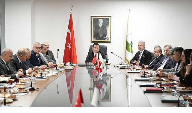 osmangazi belediyesinde yil sonu degerlendirme toplantisi gerceklestirildi