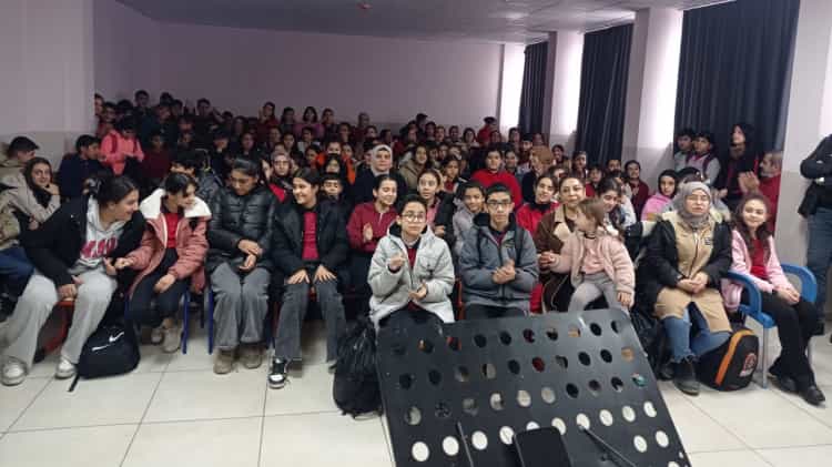 Mardin’de Öğrencilere Sınav Öncesi Moral Desteği