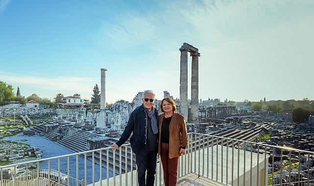 zulfu livaneli didimde tarihin kulturun ve felsefenin izinde anlamli ziyaret