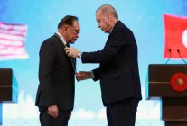 Malezya Başbakanı’na Türkiye’den Cumhuriyet Nişanı