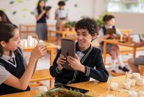 egitim kurumlari somestr tatilinde isellect ile teknolojiye hazirlaniyor