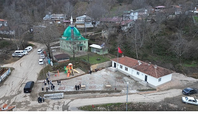 inegol belediyesinden iclaliye mahallesinde meydan duzenlemesi