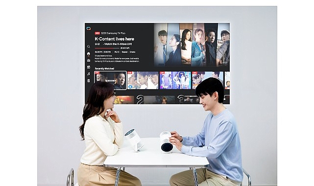 samsung ces 2026da daha akilli yapay zeka ozelliklerle donatilan tasinabilir the freestyle projektoru tanitti