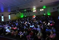 somestirde maltepeli cocuklara cizgi film tadinda tiyatro