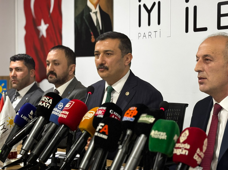 İYİ Parti Bursa: Kent Kronik Sorunlarla Boğuşuyor!